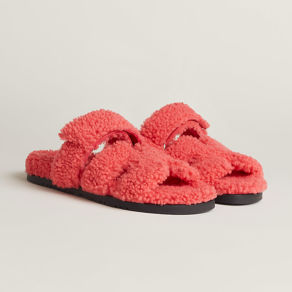 hermes fuzzy slippers